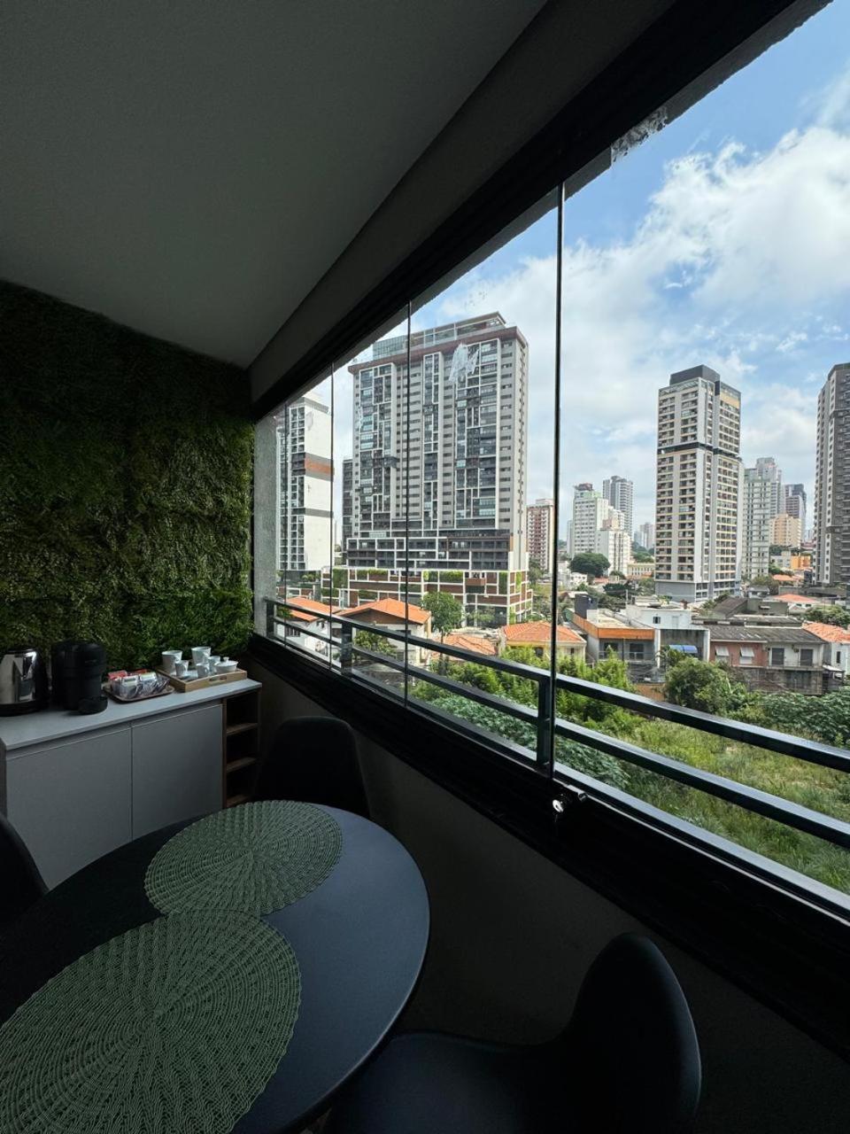 412 Brooklin Apartment *