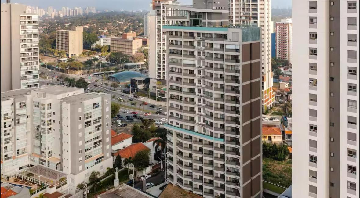 412 Brooklin Apartamento *